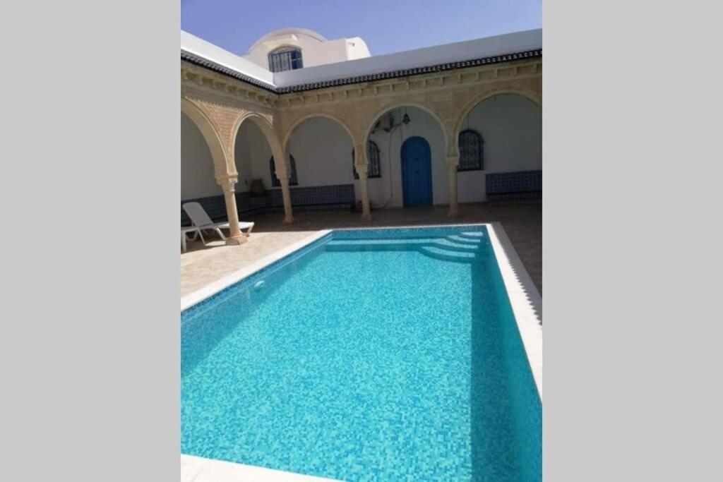 Maison Typiques Houmt Souk  Bagian luar foto
