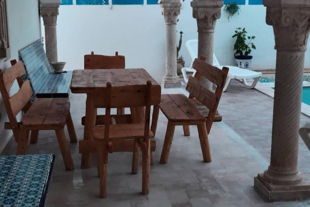 Maison Typiques Houmt Souk  Bagian luar foto